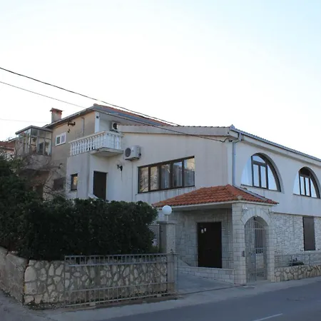 By The Sea Arbanija, Ciovo - 7545 شقة تروغير